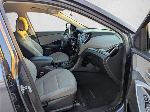 Used 2016 Hyundai Santa Fe Sport image 19