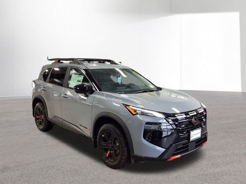 New 2026 Nissan Rogue Rock Creek image 10