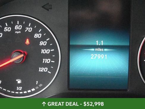 Used 2024 Mercedes-Benz Sprinter 2500 image 37