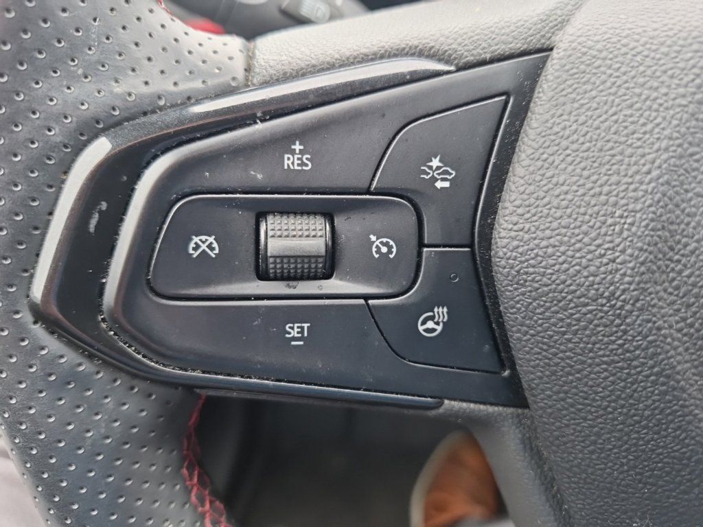 Used 2024 Chevrolet Trax RS w/ Driver Confidence Package FWD image 15