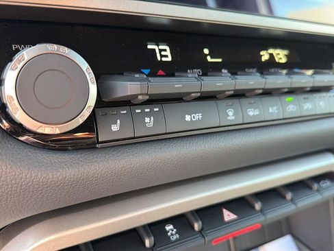New 2026 Toyota Tundra Limited AWD/4WD image 27