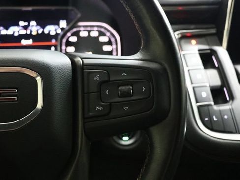 Used 2021 GMC Yukon AT4 w/ Rear Media and Nav Package AWD/4WD image 26