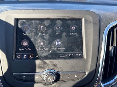 Used 2022 Chevrolet Equinox LS w/ LS Convenience Package image 11