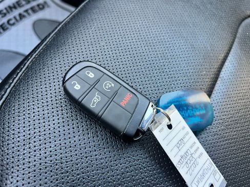 Used 2022 Jeep Compass Limited w/ (RED) Package image 42