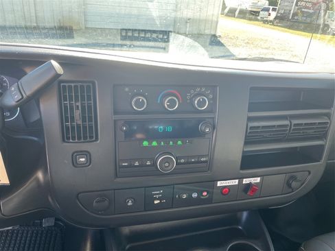 Used 2014 Chevrolet Express 2500 2500 Cargo image 16