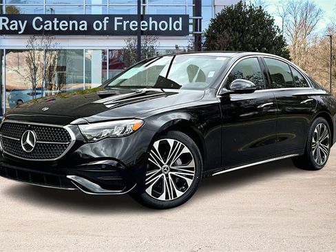 New 2026 Mercedes-Benz E 350 4MATIC Sedan image 1