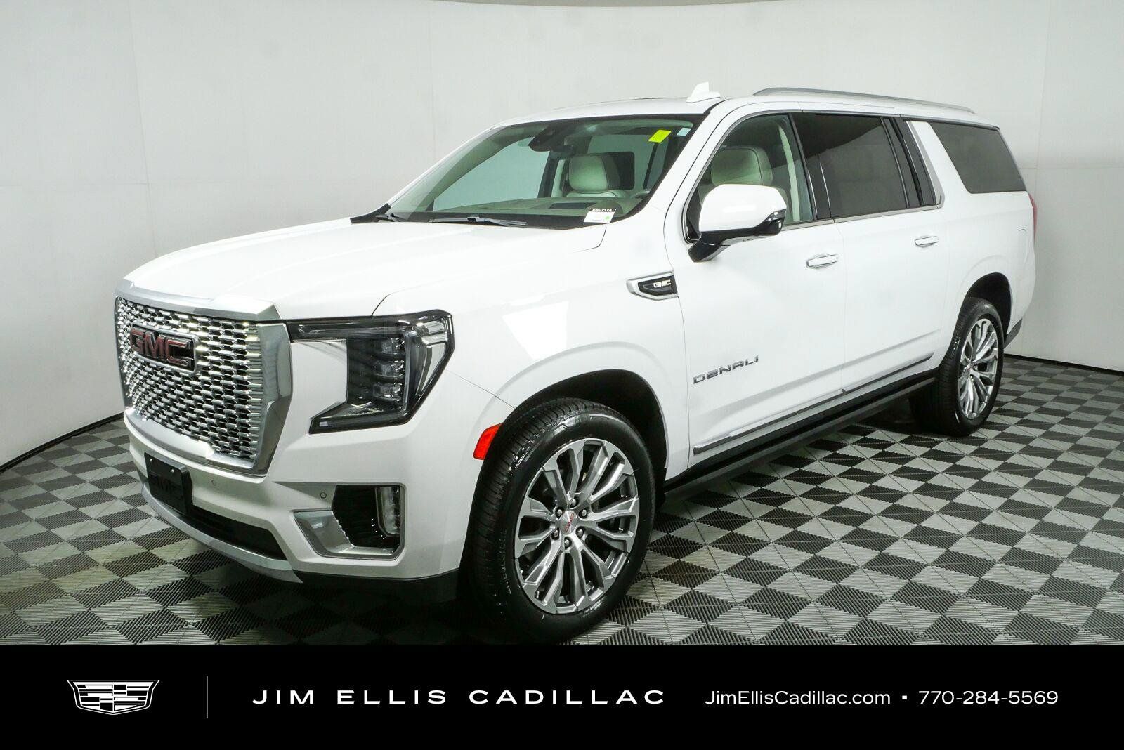 Used 2021 GMC Yukon XL Denali w/ Denali Premium Package RWD image 28