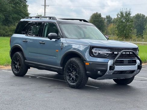 New 2025 Ford Bronco Sport Badlands w/ Sasquatch Badlands Package AWD/4WD image 6
