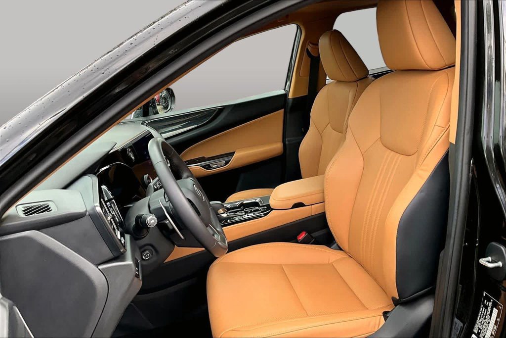 Used 2025 Lexus NX 350 AWD w/ Premium Package image 7