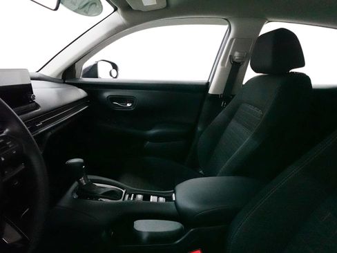 Certified 2025 Honda HR-V LX image 13
