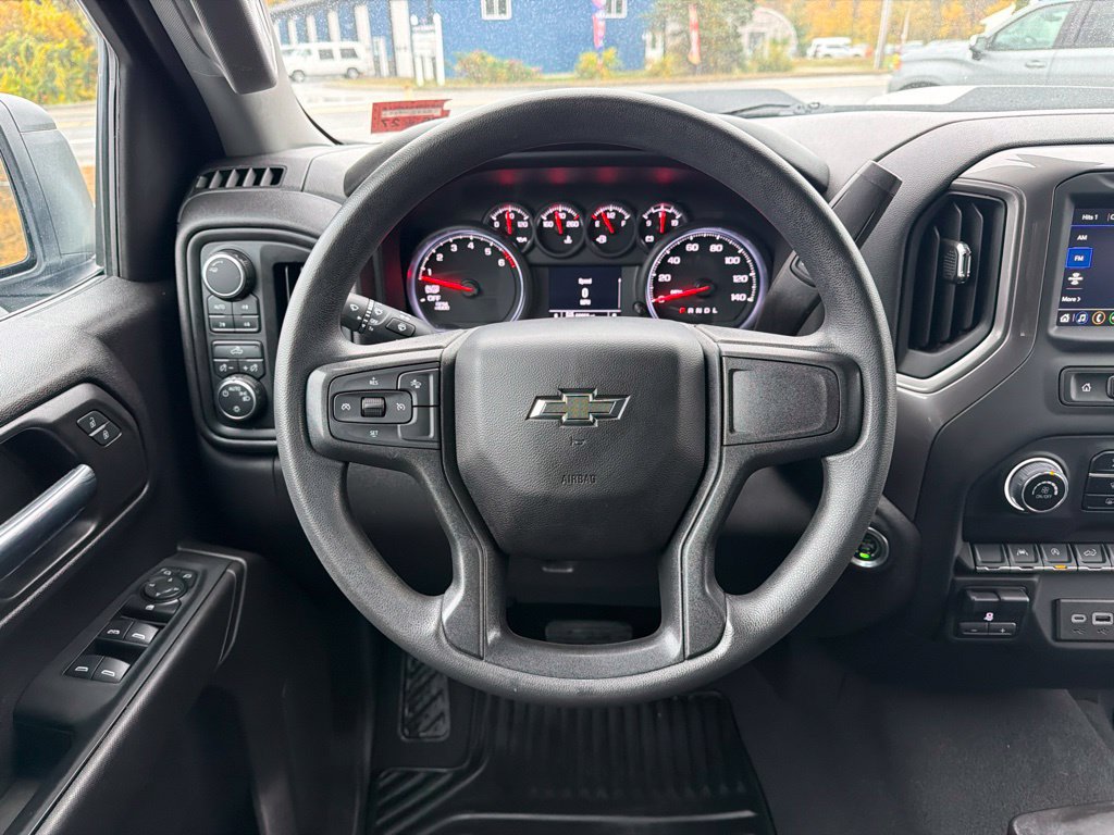 Used 2023 Chevrolet Silverado 1500 Custom Trail Boss AWD/4WD image 14
