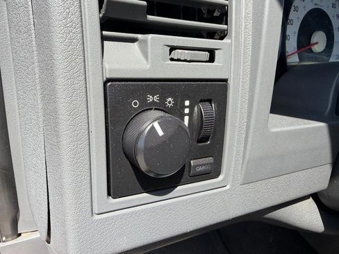 Used 2006 Dodge Dakota ST RWD image 35