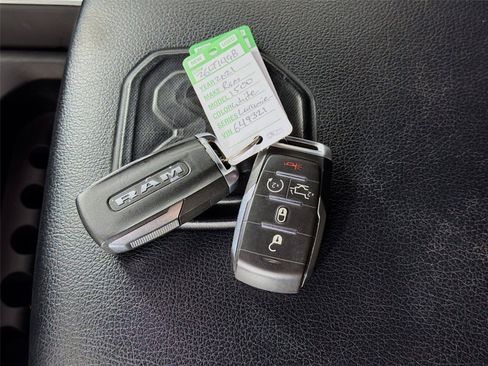 Used 2021 RAM 1500 Laramie w/ Sport Appearance Package AWD/4WD image 4