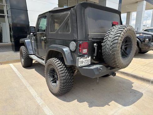 Used 2016 Jeep Wrangler Sport AWD/4WD image 2