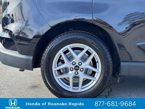 Used 2024 Ford Edge SEL image 38