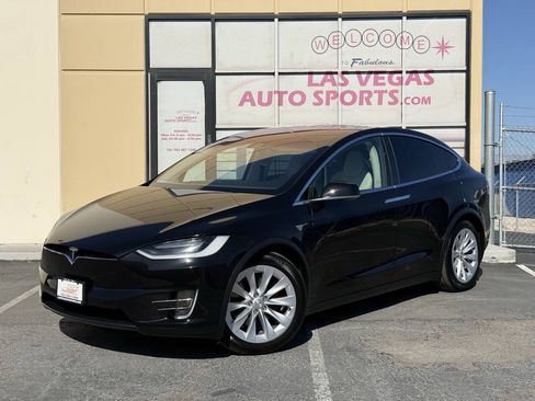 Used 2018 Tesla Model X 100D AWD/4WD image 5