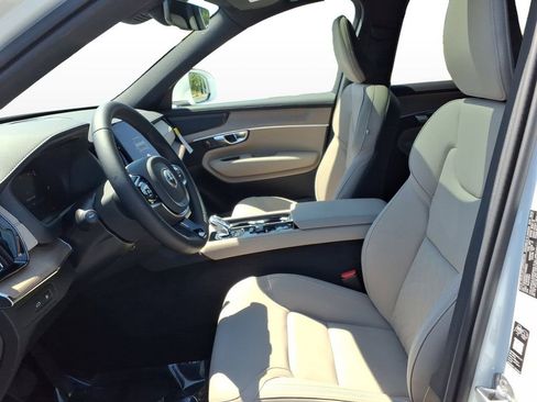 New 2026 Volvo XC90 T8 Plus w/ Protection Package Premier image 13