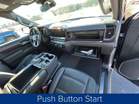 Used 2025 GMC Sierra 1500 SLT image 25