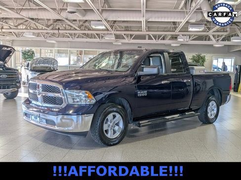 Used 2018 RAM 1500 Classic SLT image 4