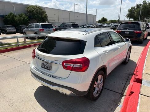 Used 2018 Mercedes-Benz GLA 250 4MATIC image 7