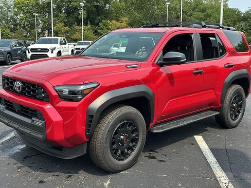 New 2026 Toyota 4Runner TRD Off-Road Premium AWD/4WD image 3