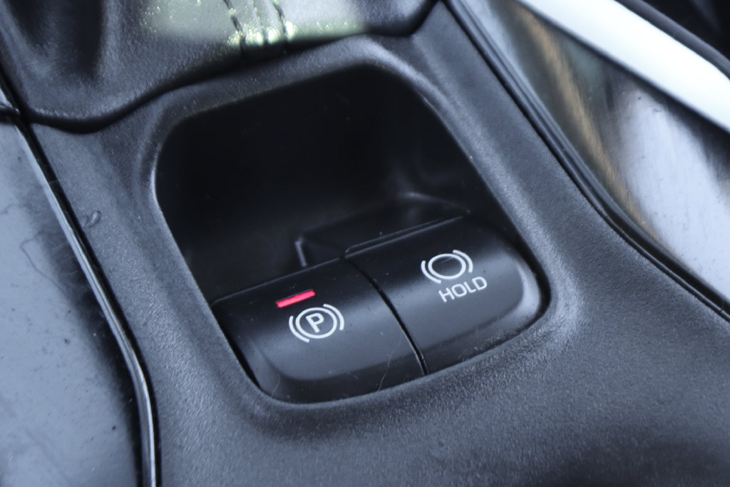 Used 2022 Toyota Corolla LE FWD image 30
