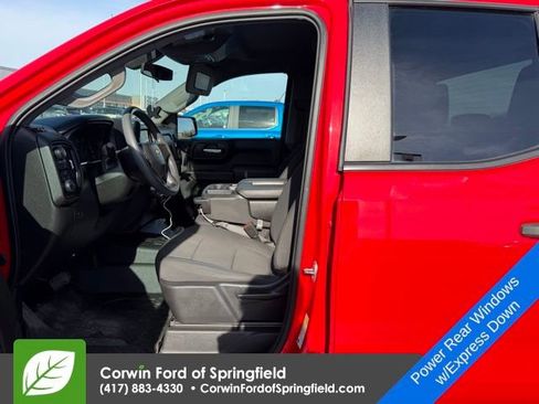 Used 2020 Chevrolet Silverado 1500 Custom w/ Custom Value Package image 7