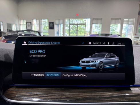Used 2021 BMW 530i RWD image 77