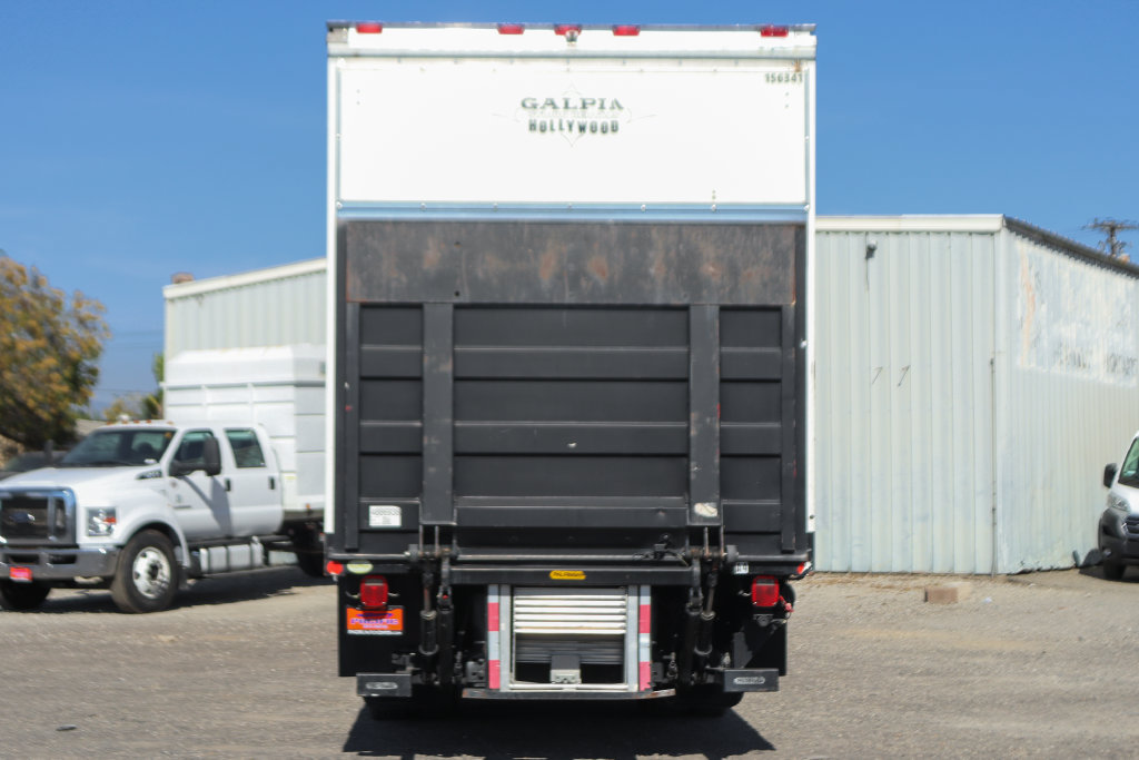 Used 2015 Ford F650 2WD Crew Cab Super Duty image 7