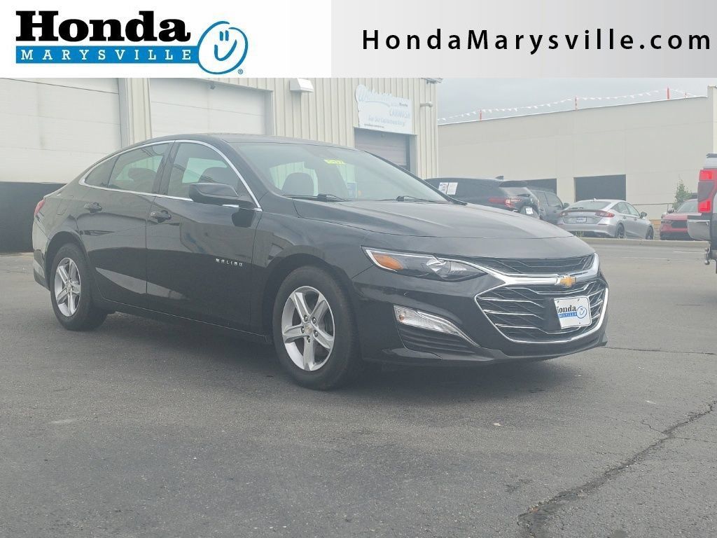 Used 2024 Chevrolet Malibu LS FWD image 1