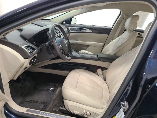 Used 2017 Lincoln MKZ Select w/ Technology Package FWD image 15