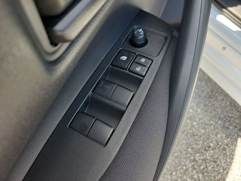 Used 2026 Toyota Corolla LE FWD image 14