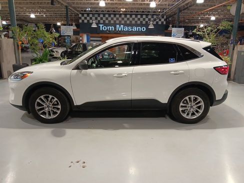 Used 2022 Ford Escape SE w/ Convenience Package image 9