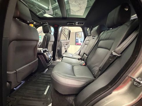 Used 2019 Land Rover Range Rover HSE AWD/4WD image 55