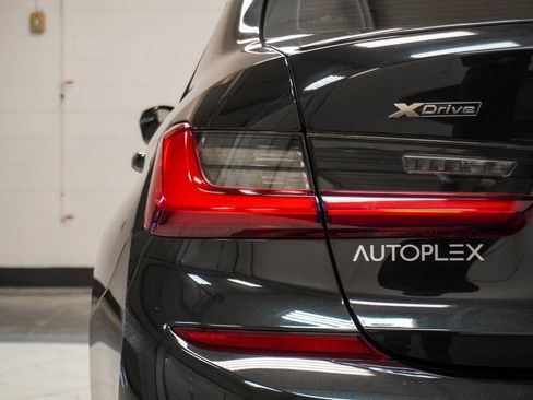 Used 2021 BMW M340i xDrive w/ Driving Assistance Package image 39