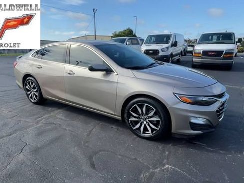 Used 2024 Chevrolet Malibu RS w/ LPO, Floor Liner Package FWD image 2