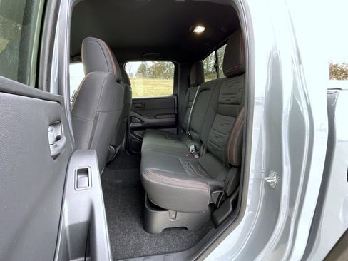 New 2026 Nissan Frontier PRO-4X w/ Pro-4x Convenience Package AWD/4WD image 11
