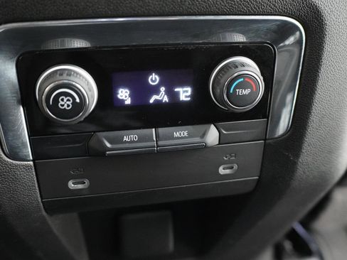 Used 2023 Chevrolet Tahoe Z71 AWD/4WD image 33