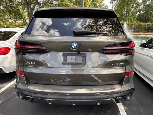 Used 2026 BMW X5 xDrive40i w/ M Sport Package AWD/4WD image 9