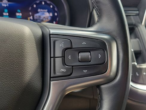 Used 2023 Chevrolet Suburban Premier AWD/4WD image 23