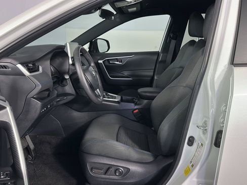 Used 2024 Toyota RAV4 SE w/ Weather Package AWD/4WD image 8