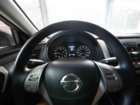 Used 2014 Nissan Altima 2.5 S image 15