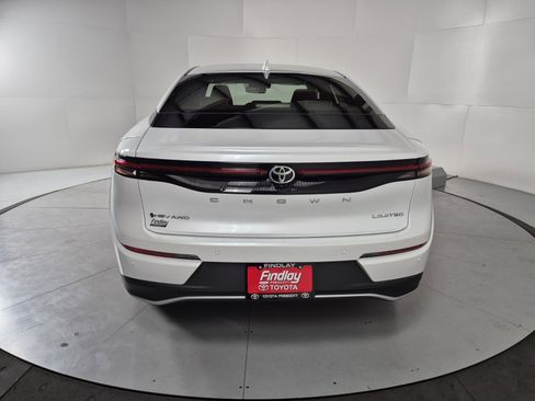 New 2026 Toyota Crown image 4