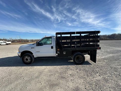 Used 2004 Ford F450 2WD Regular Cab Super Duty image 4