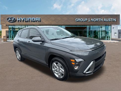 New 2026 Hyundai Kona SE image 3