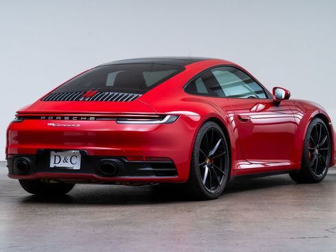 Used 2022 Porsche 911 Carrera 4S AWD/4WD image 8