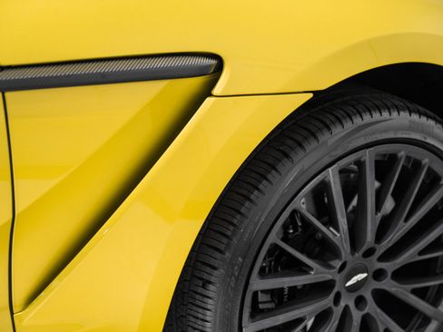 Used 2025 Aston Martin DBX 707 image 9