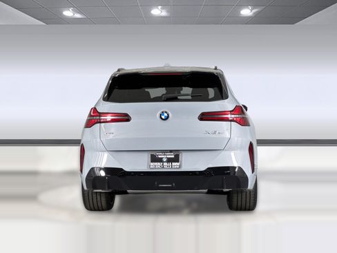 New 2026 BMW X3 xDrive30i w/ M Sport Package AWD/4WD image 9