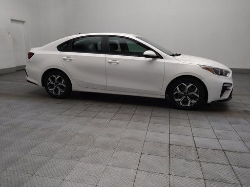 Used 2021 Kia Forte LXS FWD image 11