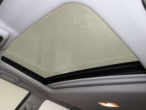 Used 2018 Toyota 4Runner Limited image 34